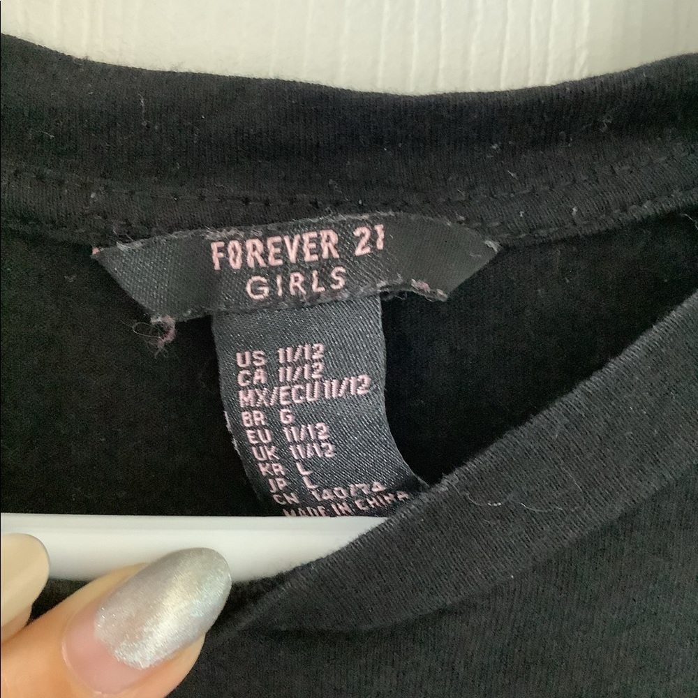 t-shirt - Picture 3 of 3